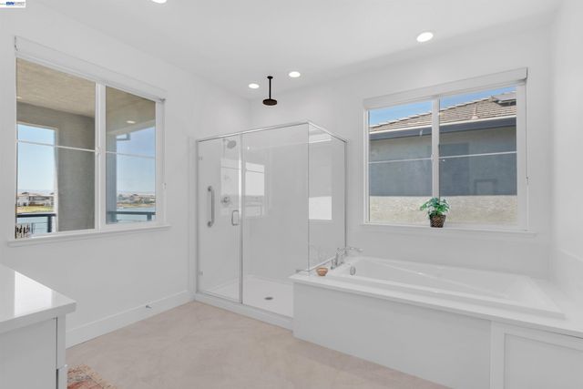 3098 Mulholland Dr, Lathrop, CA 95330