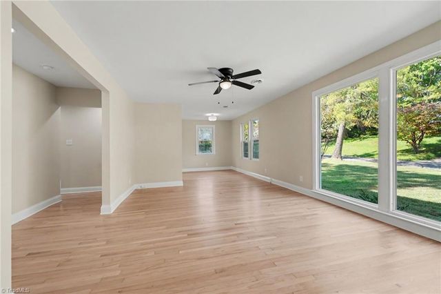 2511 Woodview Drive, Greensboro, NC 27408