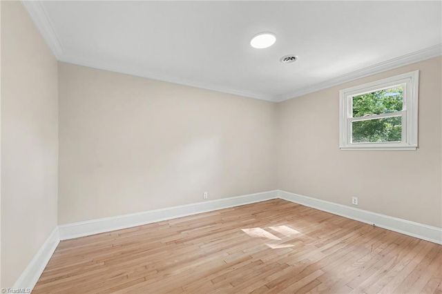 2511 Woodview Drive, Greensboro, NC 27408