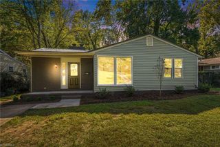 2511 Woodview Drive, Greensboro, NC 27408