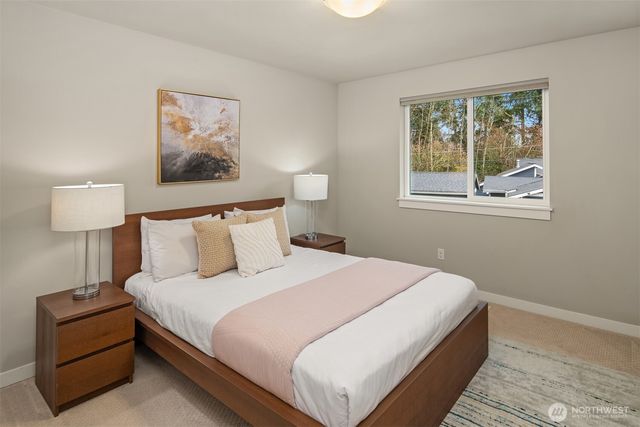 9726 Slater Avenue NE, Kirkland, WA 98033