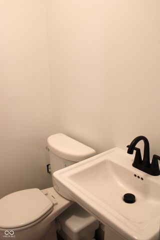 889 Sagittarius Avenue, Franklin, IN 46131