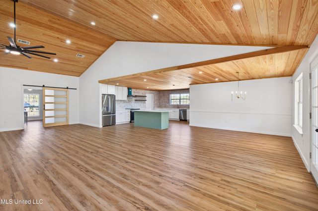 3107 Cypress Creek Drive, D'iberville, MS 39540