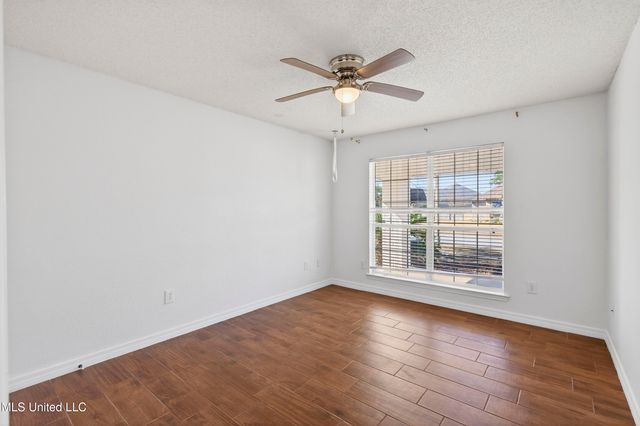 3107 Cypress Creek Drive, D'iberville, MS 39540