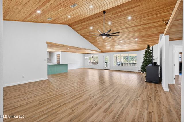 3107 Cypress Creek Drive, D'iberville, MS 39540