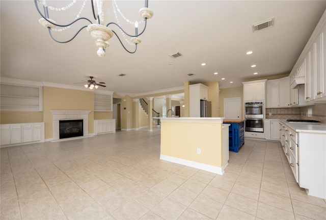 4214 Carlisle Court Court, Baytown, TX 77521