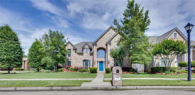 4214 Carlisle Court Court, Baytown, TX 77521