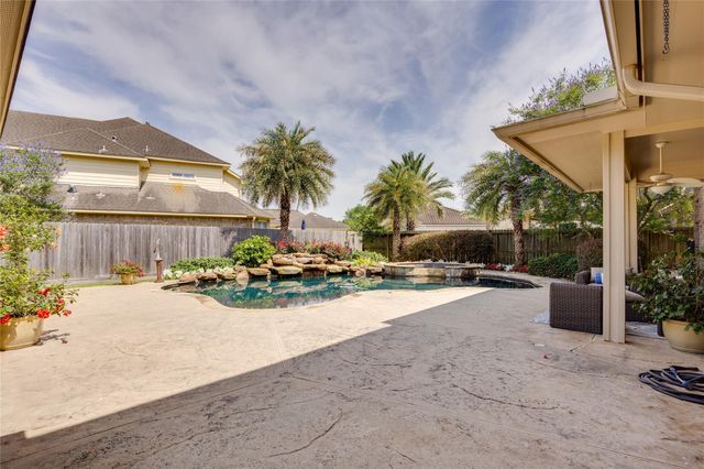 4214 Carlisle Court Court, Baytown, TX 77521