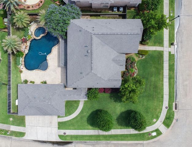 4214 Carlisle Court Court, Baytown, TX 77521