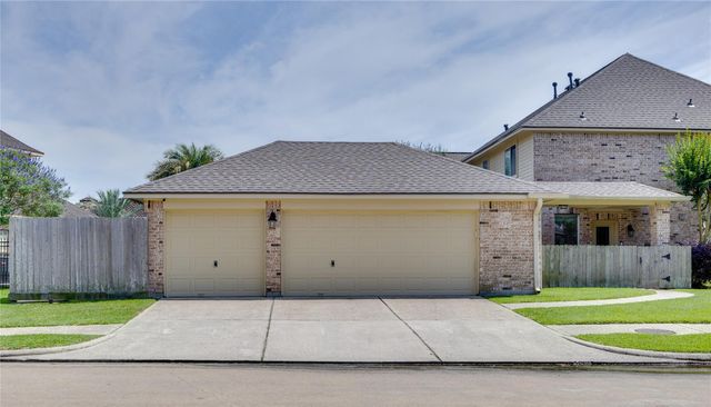 4214 Carlisle Court Court, Baytown, TX 77521