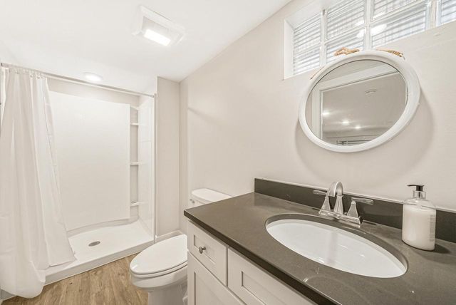 812 Van Slyke DRIVE, Fontana, WI 53125