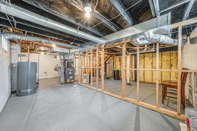 812 Van Slyke DRIVE, Fontana, WI 53125