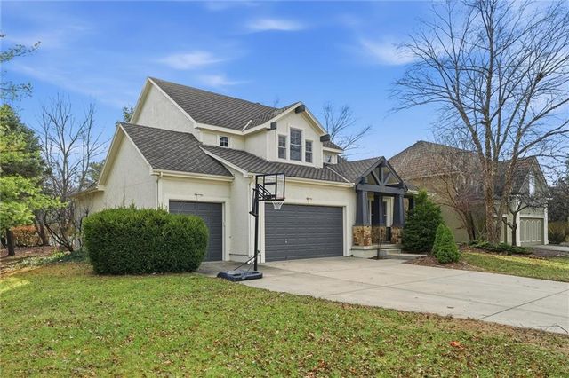 15088 Sherwood Street, Leawood, KS 66224