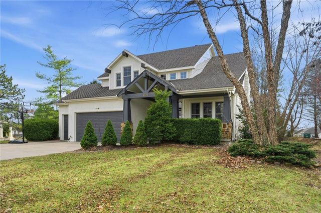 15088 Sherwood Street, Leawood, KS 66224