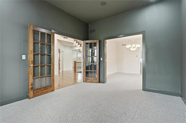 15088 Sherwood Street, Leawood, KS 66224