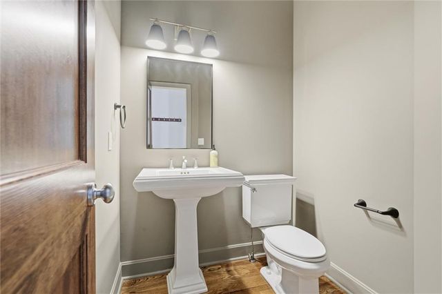 15088 Sherwood Street, Leawood, KS 66224