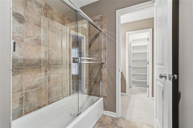 15088 Sherwood Street, Leawood, KS 66224