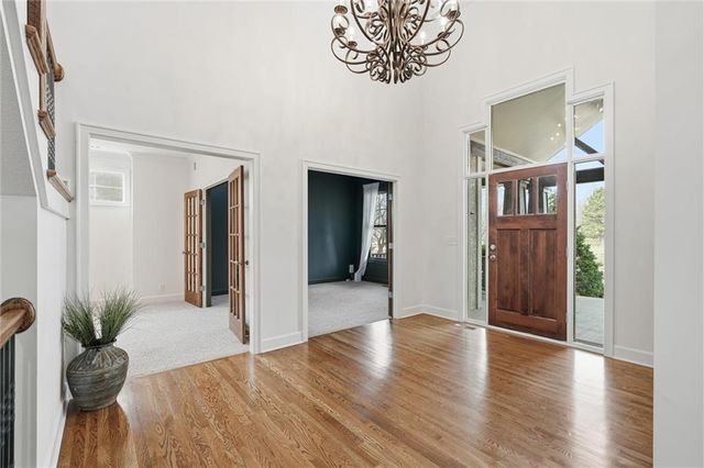 15088 Sherwood Street, Leawood, KS 66224