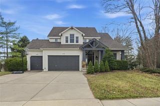 15088 Sherwood Street, Leawood, KS 66224
