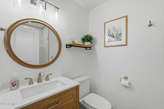 435 W NIDO Circle, Mesa, AZ 85210