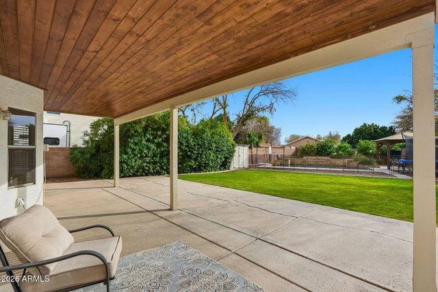 435 W NIDO Circle, Mesa, AZ 85210