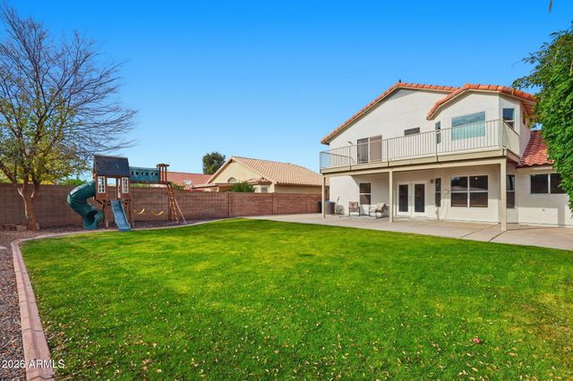 435 W NIDO Circle, Mesa, AZ 85210