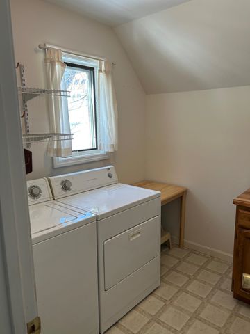 5 Ledgeview Way, Plymouth, NH 03264