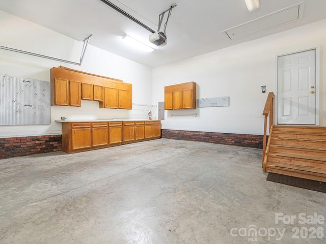 711 Spring Street SW, Concord, NC 28025