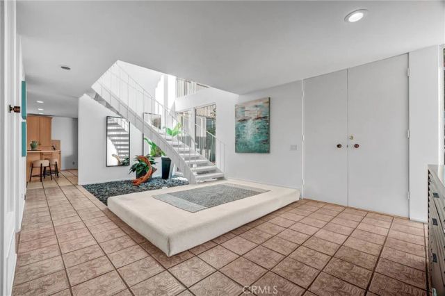 16385 Ardsley, Huntington Beach, CA 92649