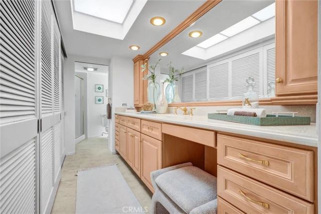 16385 Ardsley, Huntington Beach, CA 92649