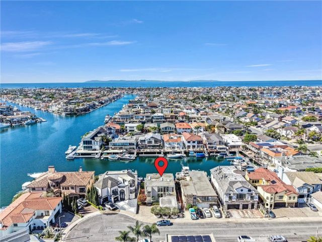 16385 Ardsley, Huntington Beach, CA 92649