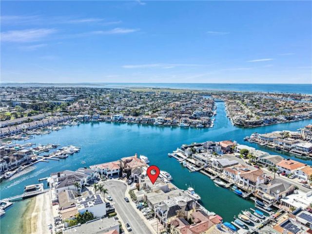 16385 Ardsley, Huntington Beach, CA 92649