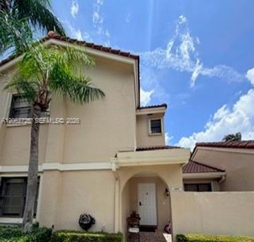 6005 NW 170th Terrace, Hialeah, FL 33015