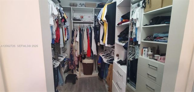 6005 NW 170th Terrace, Hialeah, FL 33015