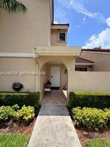 6005 NW 170th Terrace, Hialeah, FL 33015