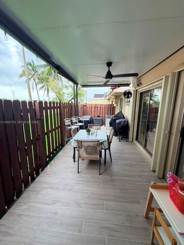 6005 NW 170th Terrace, Hialeah, FL 33015