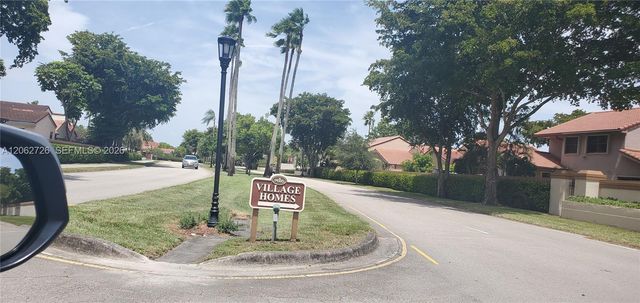 6005 NW 170th Terrace, Hialeah, FL 33015