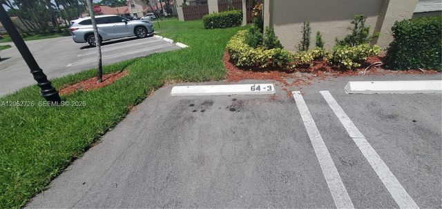 6005 NW 170th Terrace, Hialeah, FL 33015