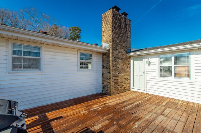 180 Dailey Hill Terrace, Ringgold, GA 30736