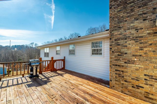180 Dailey Hill Terrace, Ringgold, GA 30736