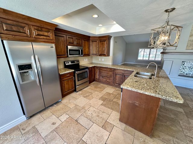 10570 E SAN SALVADOR Drive, Scottsdale, AZ 85258