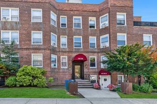 141-34 79th Avenue 1, Flushing, NY 11367