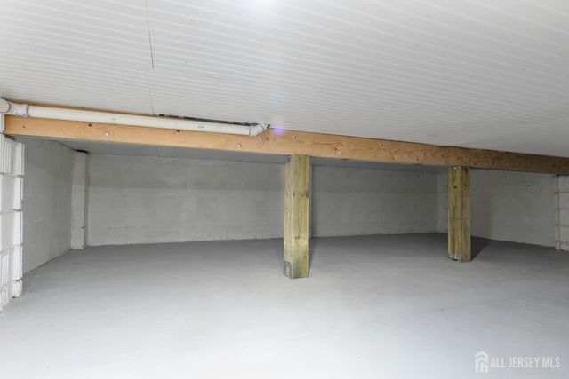 537 Ford Avenue, Fords, NJ 08863