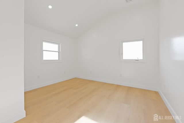 537 Ford Avenue, Fords, NJ 08863