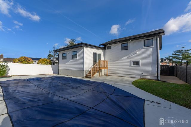 537 Ford Avenue, Fords, NJ 08863