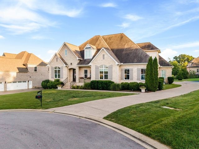 4011 Pinwheel Ct, Arrington, TN 37014