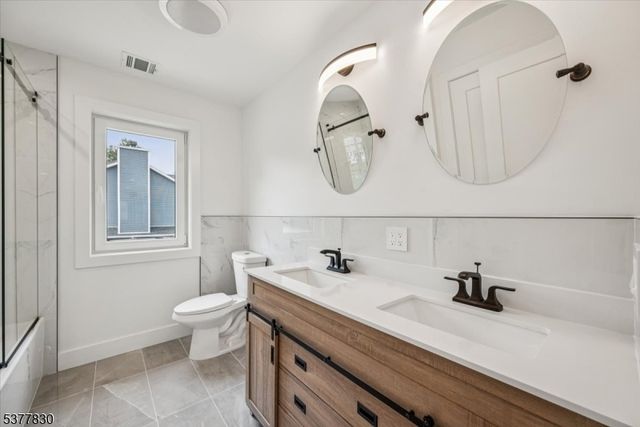 11 Eagles Nest Ter, West Milford Twp., NJ 07480