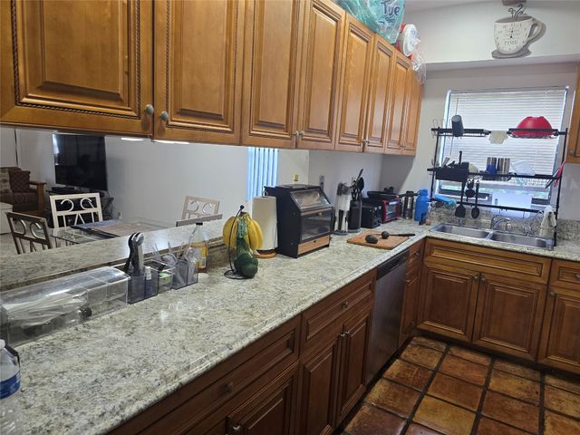 7468 NW 33rd St 7468, Lauderhill, FL 33319