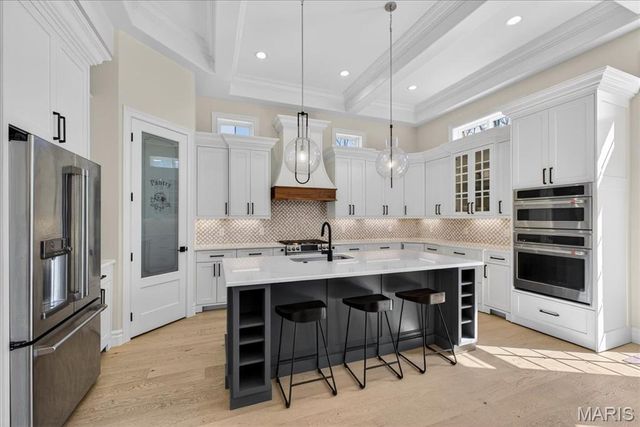 1334 Beverly Avenue, Glendale, MO 63122