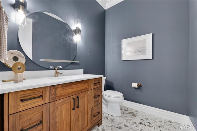 1334 Beverly Avenue, Glendale, MO 63122